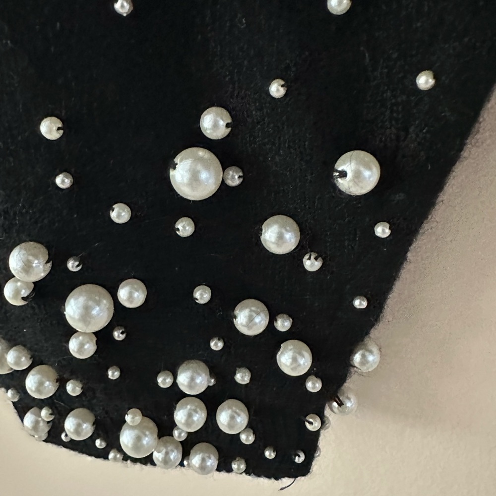 Sweater - Picture 3 of 5